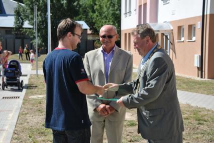 slávnostné odovzdávanie bytov
slávnostné odovzdávanie bytov