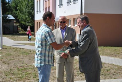 slávnostné odovzdávanie bytov
slávnostné odovzdávanie bytov