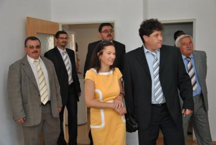 slávnostné odovzdávanie bytov
slávnostné odovzdávanie bytov