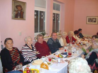 Štedrá večera v klube dôchodcov 2012
Štedrá večera v klube dôchodcov 2012